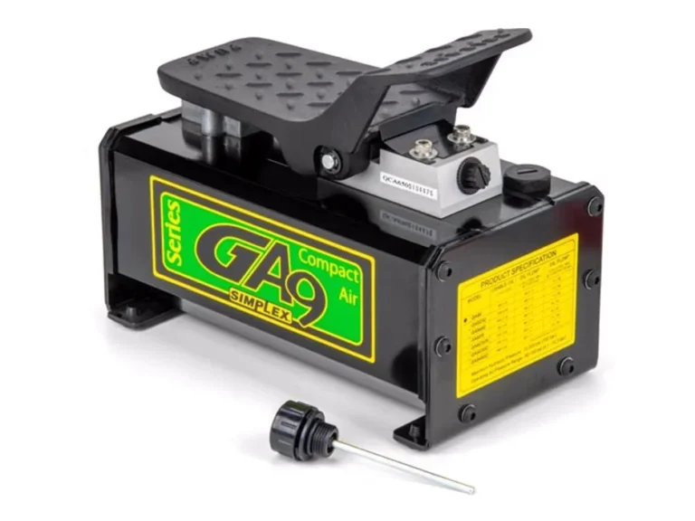 GA90, Air Over Hydraulic Compact Foot Pump, Foot Pedal Control, 11 in3:min (180 cm3:min) Oil Flow at 10,000 psi (700 bar), 90 in3 (1474,8 cm3) Usable Oil Capacity, For use with Single Acting Tools